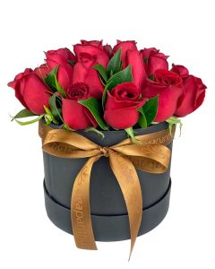 BOX 24 ROSAS VERMELHAS VERENA